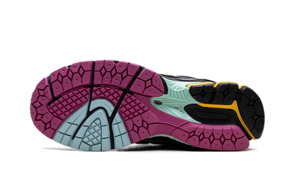 1906R "Black/Pink"