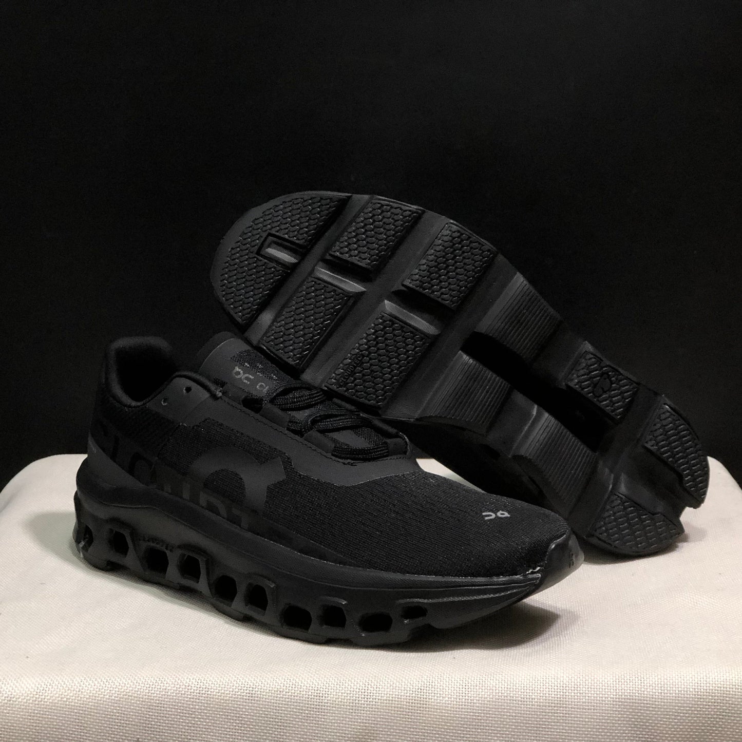 Cloudspark Iron Black