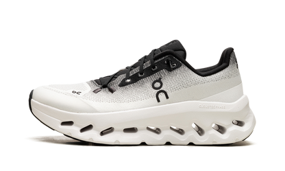 Cloudtilt Black/Ivory
