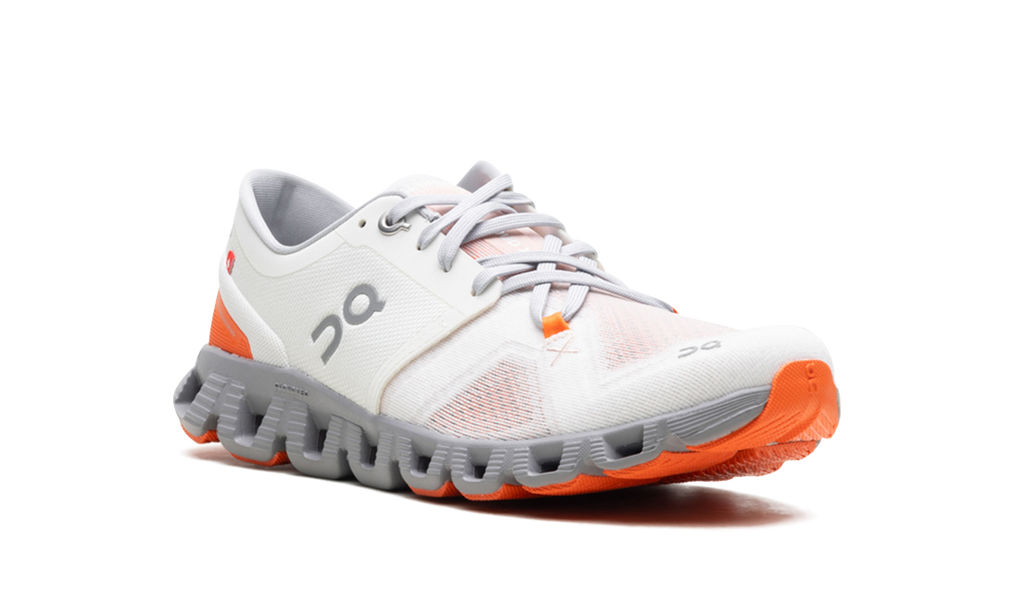 Cloud X 3 Ivory Alloy